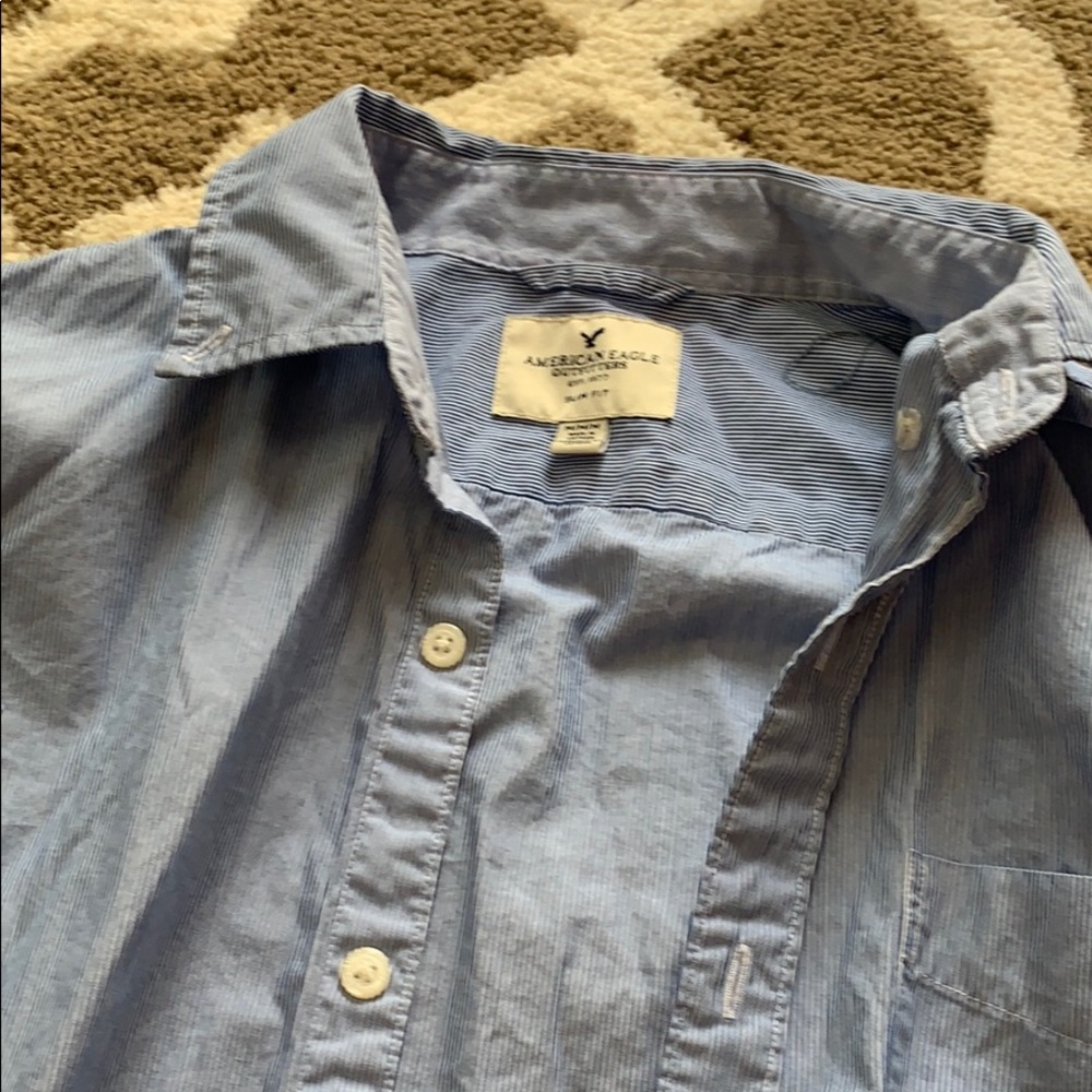 American Eagle Men’s Medium striped shirt